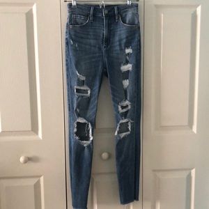 Abercrombie & Fitch Ripped Jeans!!